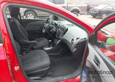 2014 Chevrolet Sonic Lt Auto from USA, damaged, VIN 1G1JC5SH7E4145606